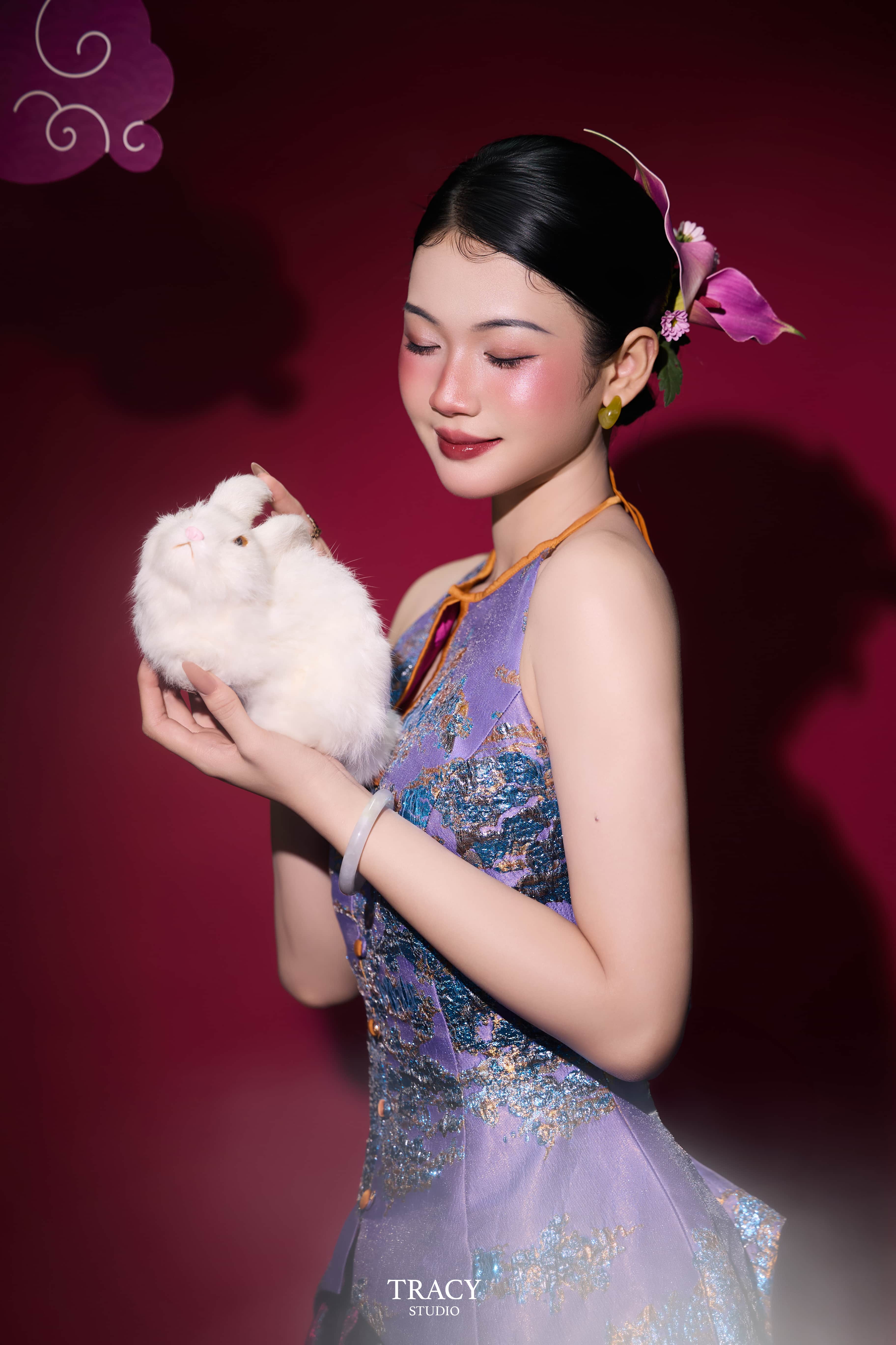 frontend/img/gallery/anh-tet-yem-ao-dai/tracy-studio-chup-concept-trung-thu (1).jpg